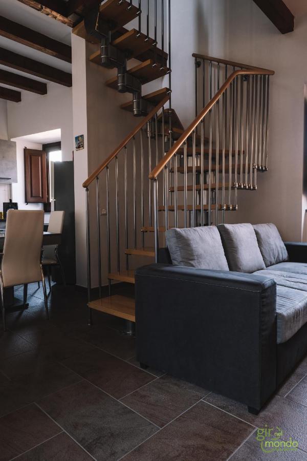 Giro Nel Mondo Apartments Catania Luaran gambar