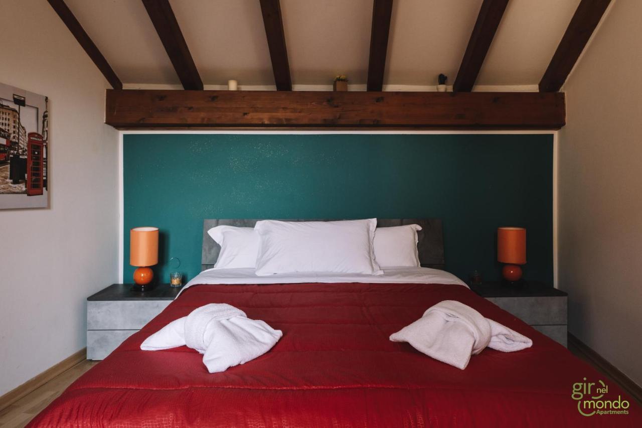 Giro Nel Mondo Apartments Catania Luaran gambar