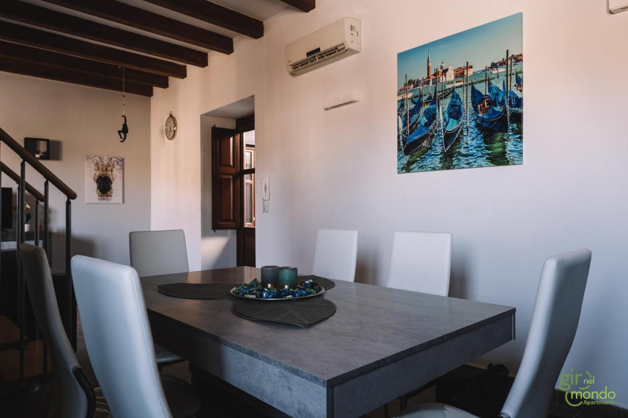 Giro Nel Mondo Apartments Catania Luaran gambar